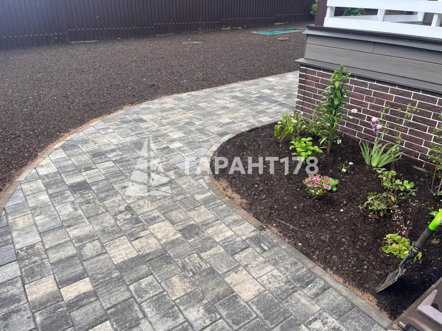 Дорожки из тротуарной плитки